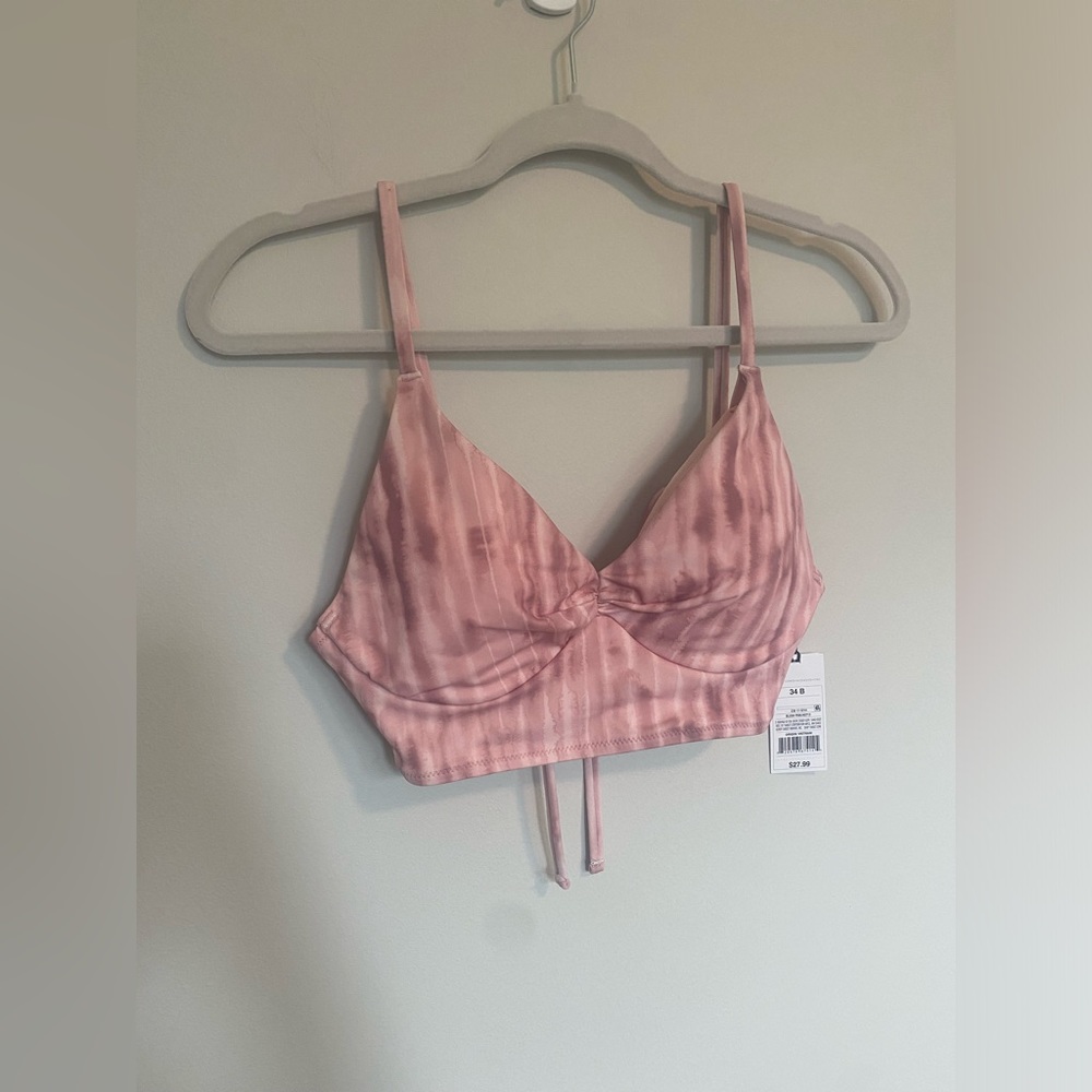 NWT Shade & Shore Bikini Top - 34B